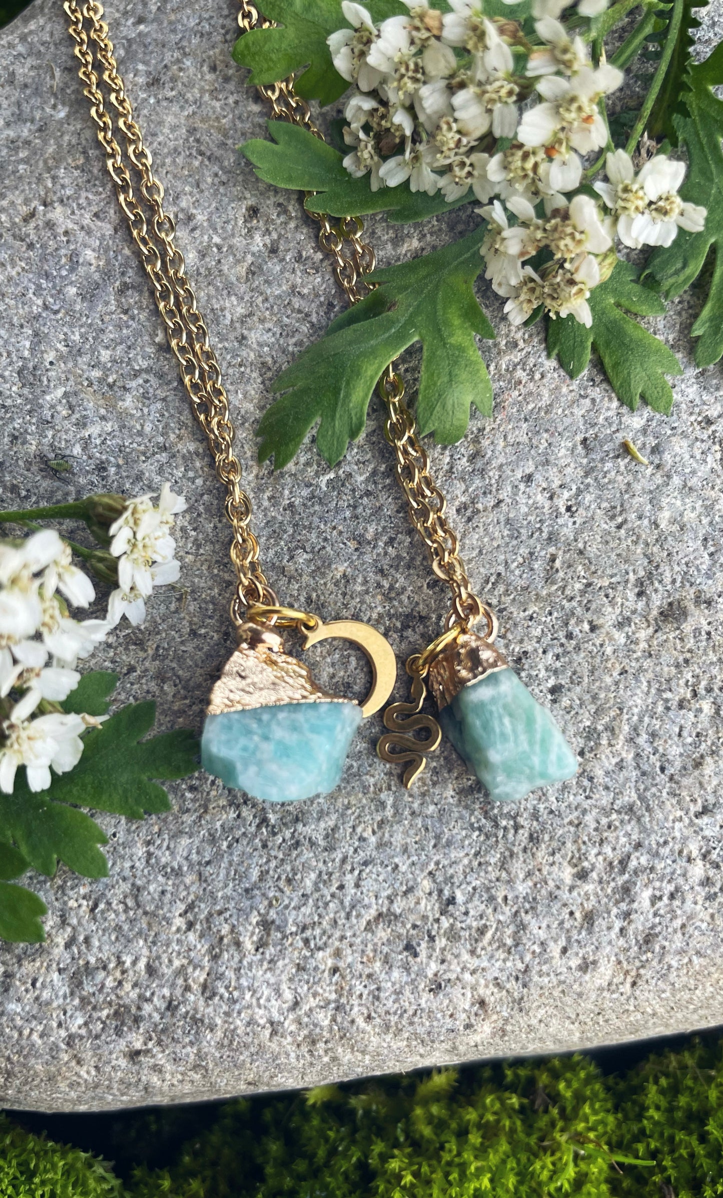 Amazonit Kette (roh, gold)