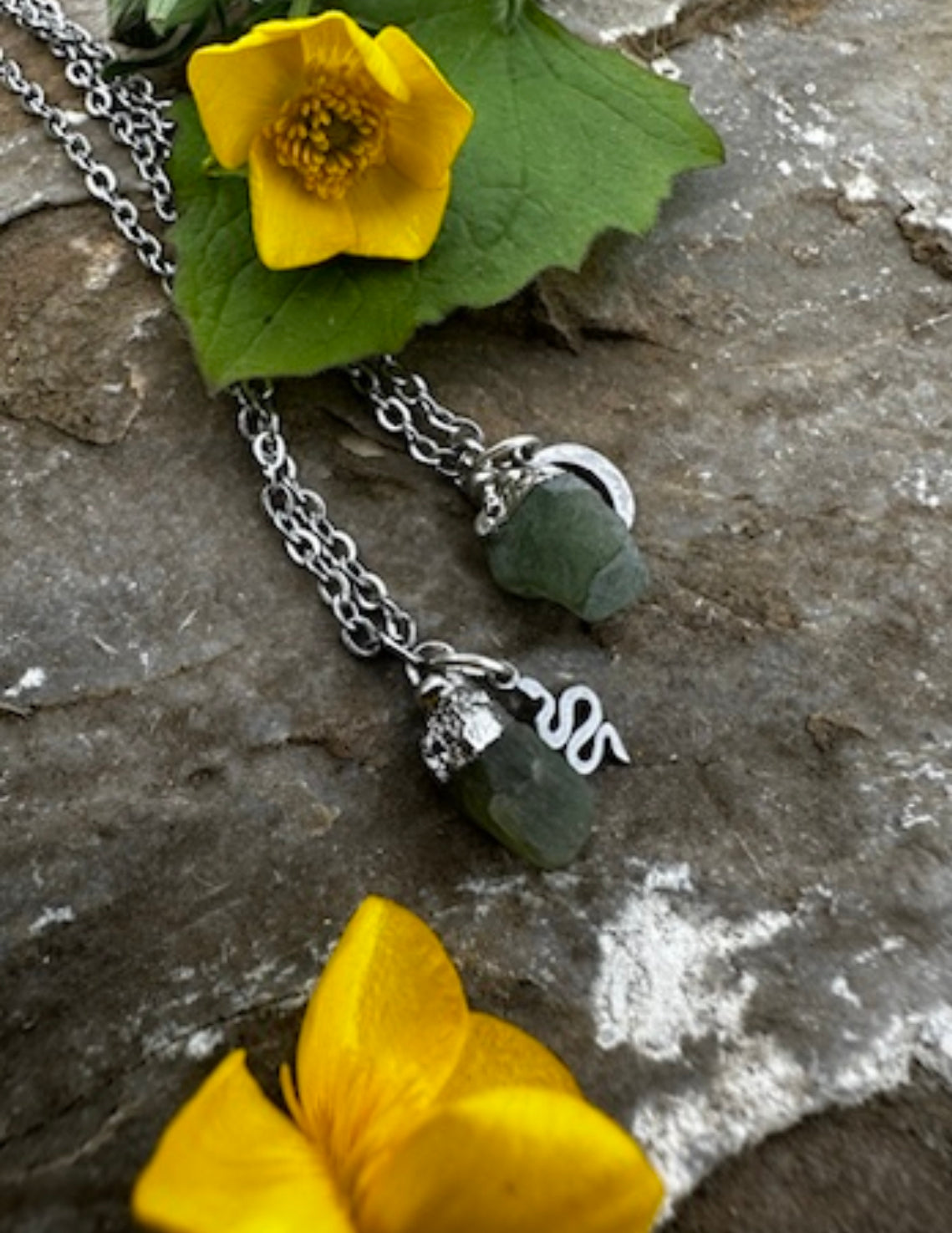 Peridot Kette (roh, silber)