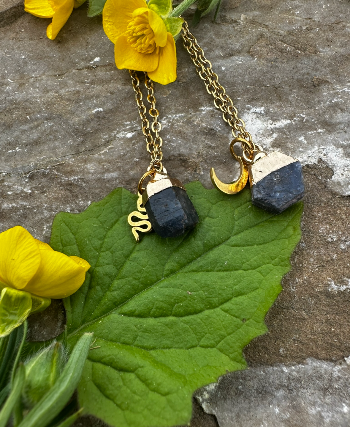 Saphir Kette (roh, gold)