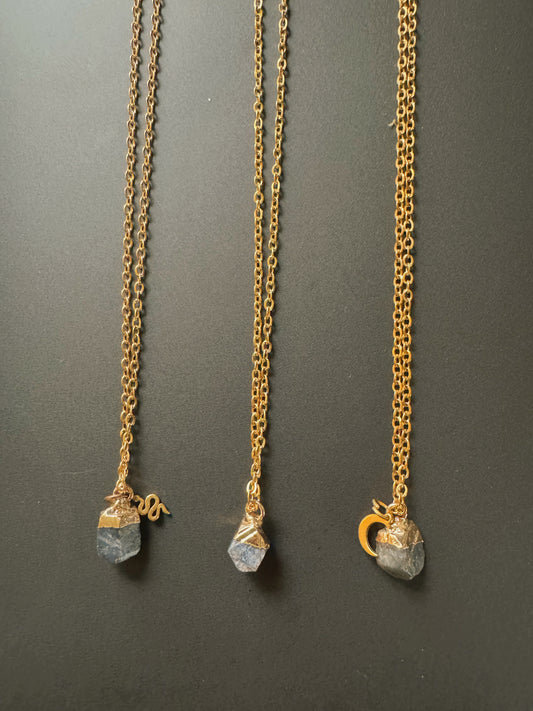 Saphir Kette (roh, gold)