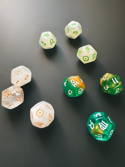 Divinations Würfel