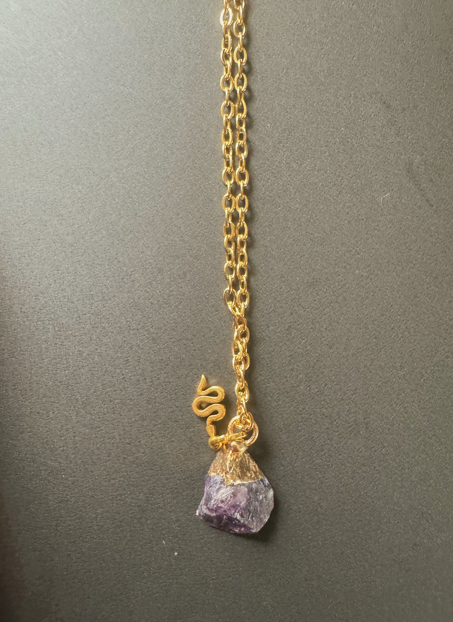 Amethyst Kette (roh, gold)