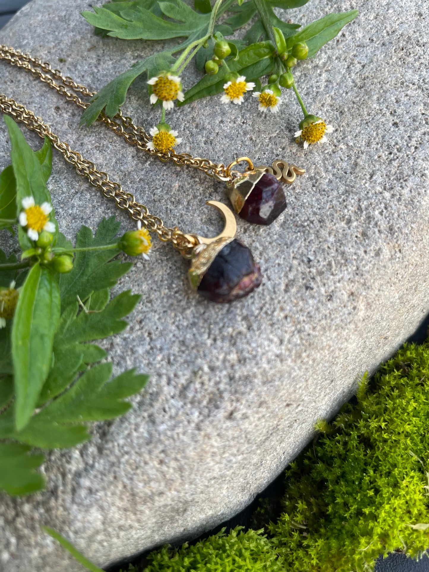 Granat Kette (roh, gold)