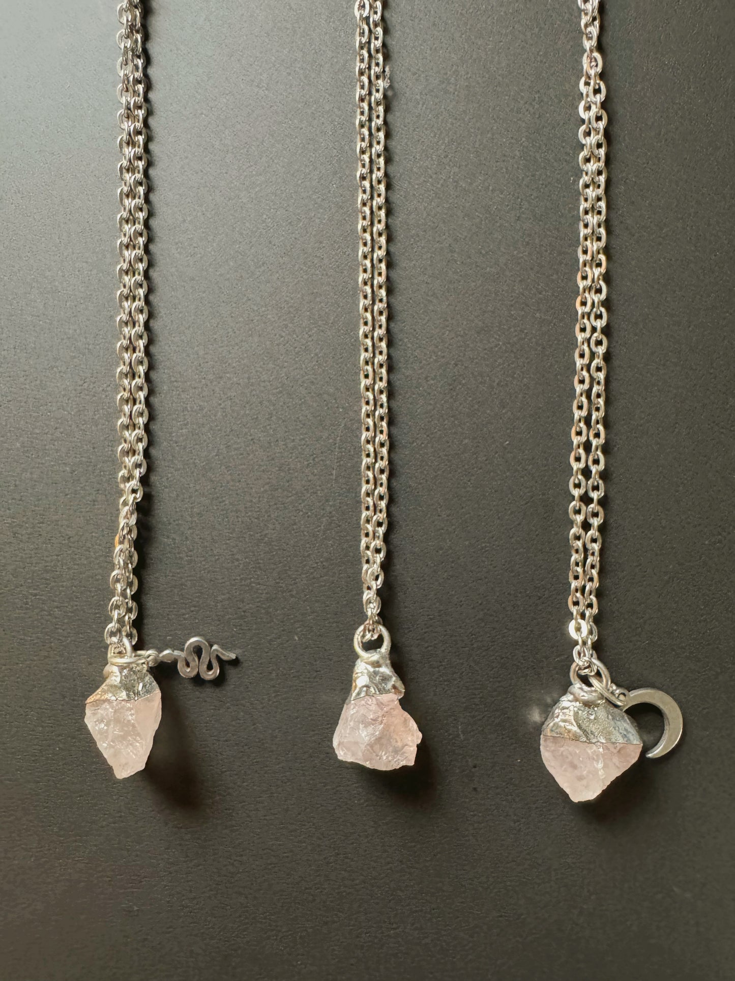 Rosenquarz Kette (roh, silber)