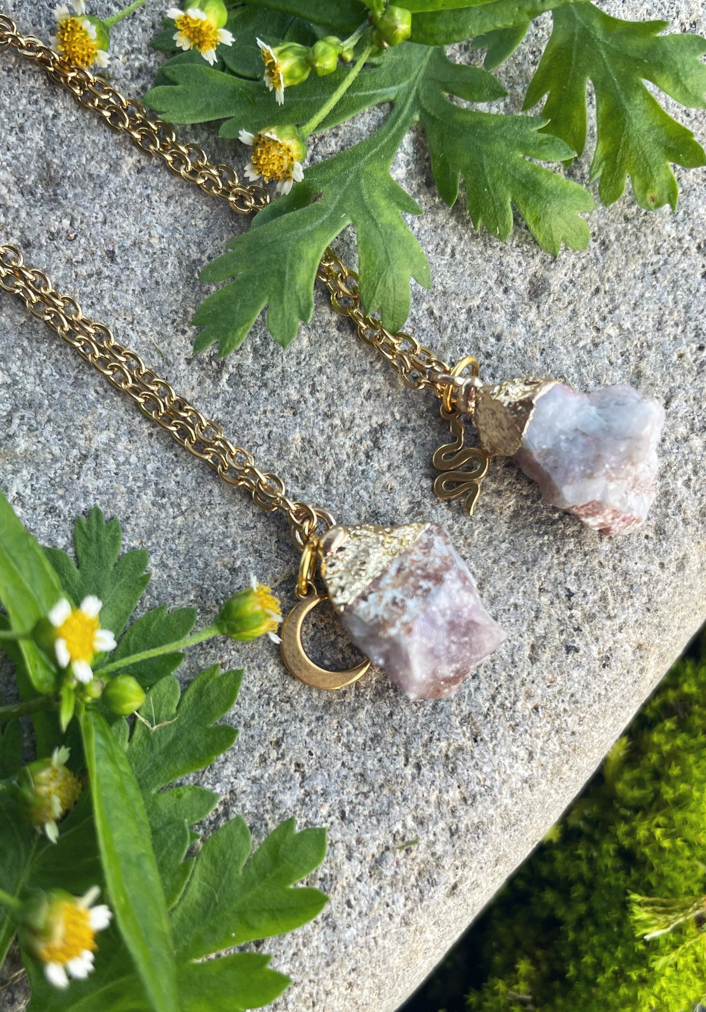 Rosa Turmalin Kette (roh, gold)