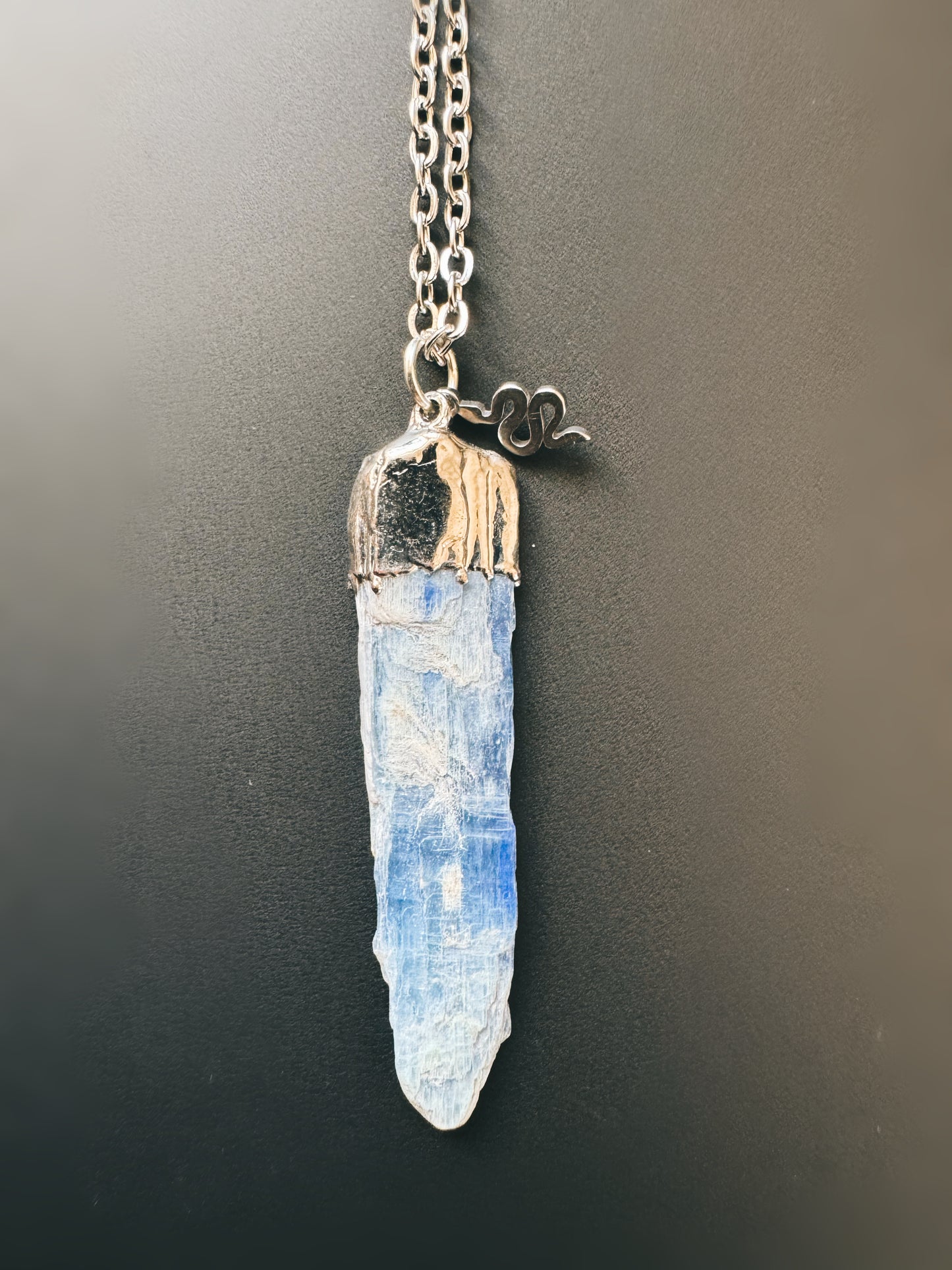 Kyanit Kette (roh, silber)